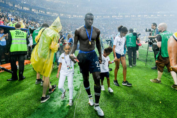 力和年轻球 力和年轻球