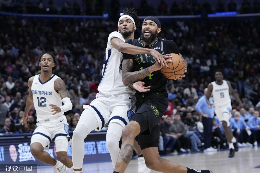 我们拭目以 我们拭目以